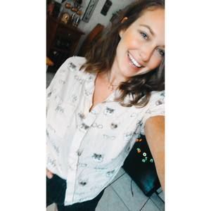 Meet your Posher, Nicole